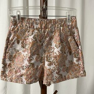 ZARA BASIC BROCADE SHORTS M